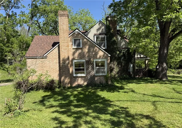 Photo 2 of Single family home for sale at 13262 Ne Walnut Valley Rd, Rogers, AR 72756 | MLS# 1347383 | Listing updated on 2026-09-24