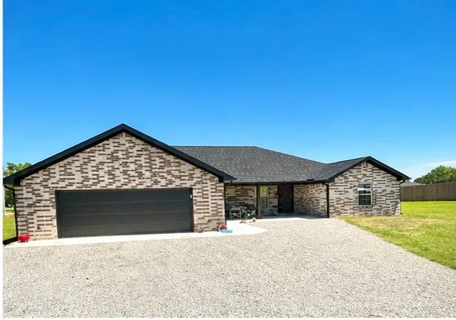 Homes for sale in Clarksville, AR | 122 Private Road 3544, Clarksville, AR 72830 | MLS# 1347378