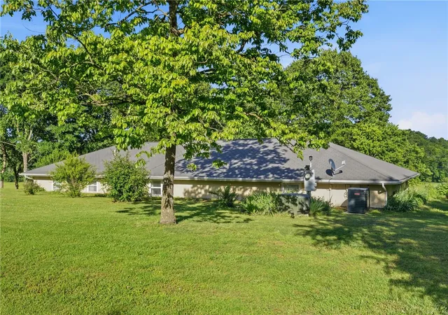 Homes for sale in Green Forest, AR | 3002 Hwy 103 N, Green Forest, AR 72638 | MLS# 1347465
