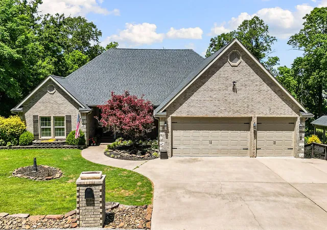 1st image of 60 Murphy Dr, Bella Vista, AR 72715 | MLS# 1347479