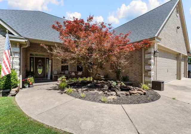 2nd image of 60 Murphy Dr, Bella Vista, AR 72715 | MLS# 1347479