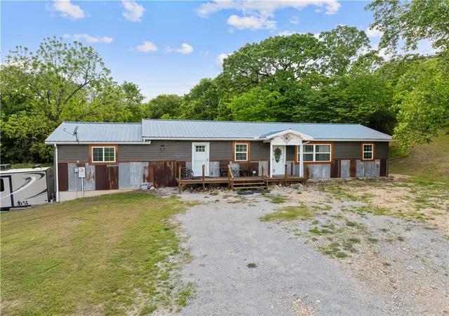 1st image of 13195 N Riggs Ln, Lead Hill, AR 72644 | MLS# 1347456