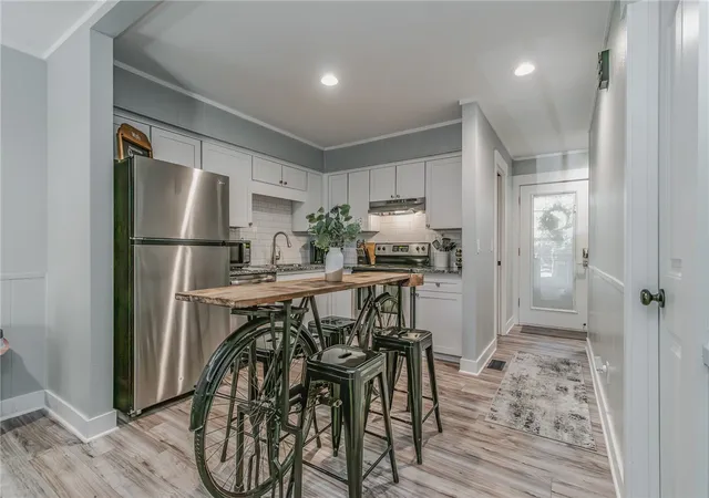 4th image of 20 Britten Cir, Bella Vista, AR 72715 | MLS# 1347068