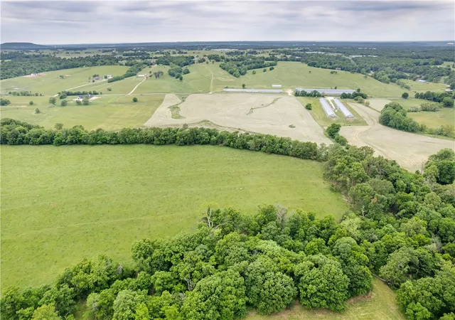 2nd image of Tbd Cincinnati Creek Rd, Summers, AR 72769 | MLS# 1347088