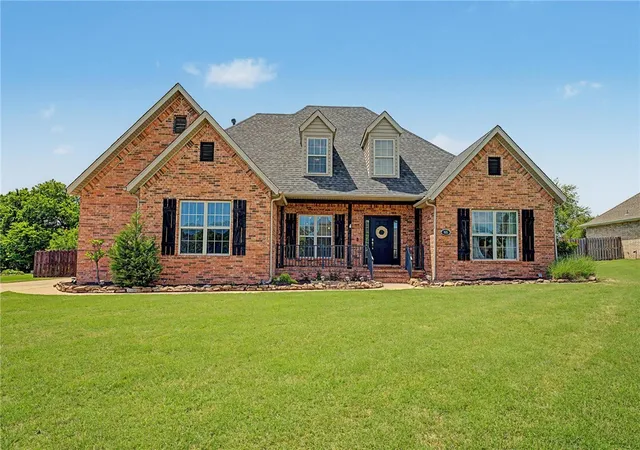 Homes for sale in Cave Springs, AR | 985 Aylesbury Ln, Cave Springs, AR 72718 | MLS# 1347207