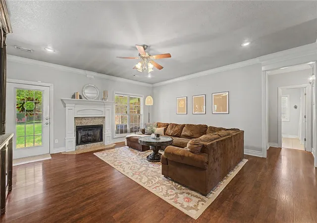 Homes for sale in Cave Springs, AR | 985 Aylesbury Ln, Cave Springs, AR 72718 | MLS# 1347207