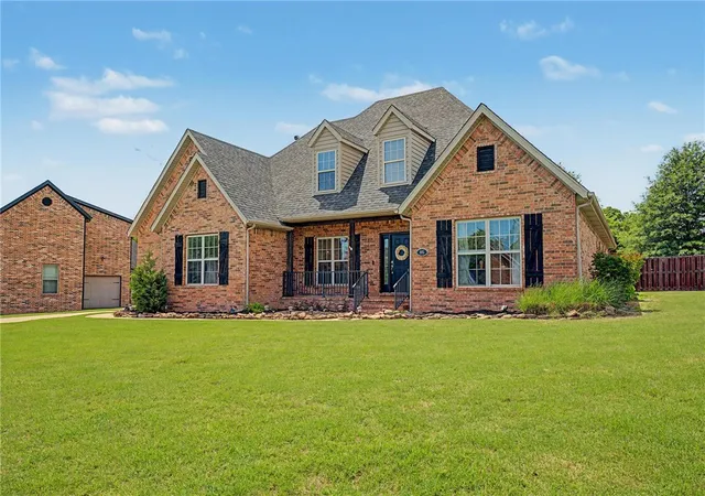 Homes for sale in Cave Springs, AR | 985 Aylesbury Ln, Cave Springs, AR 72718 | MLS# 1347207