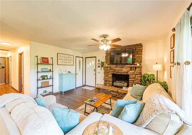 Photo 4 of Single family home for sale at 53 Hope Dr, Bella Vista, AR 72715 | MLS# 1347309 | Listing updated on 2026-05-16