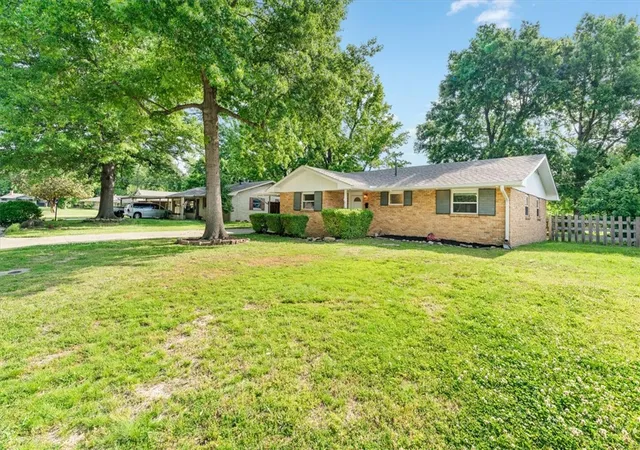 4th image of 510 Elmdale Dr, Springdale, AR 72762 | MLS# 1347653