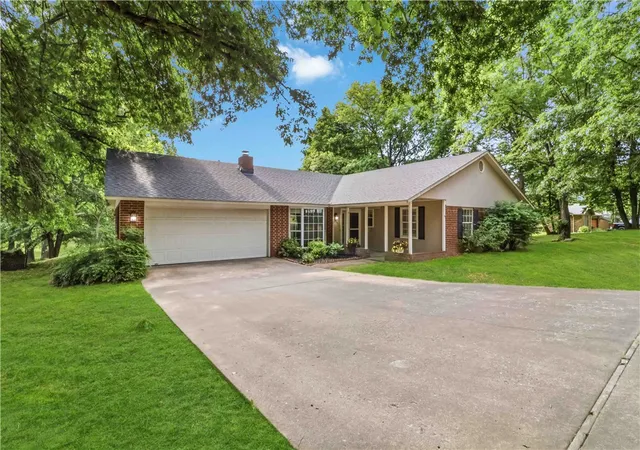 1st image of 2560 Orchard Hill Rd, Siloam Springs, AR 72761 | MLS# 1347625