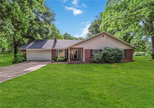 2nd image of 2560 Orchard Hill Rd, Siloam Springs, AR 72761 | MLS# 1347625
