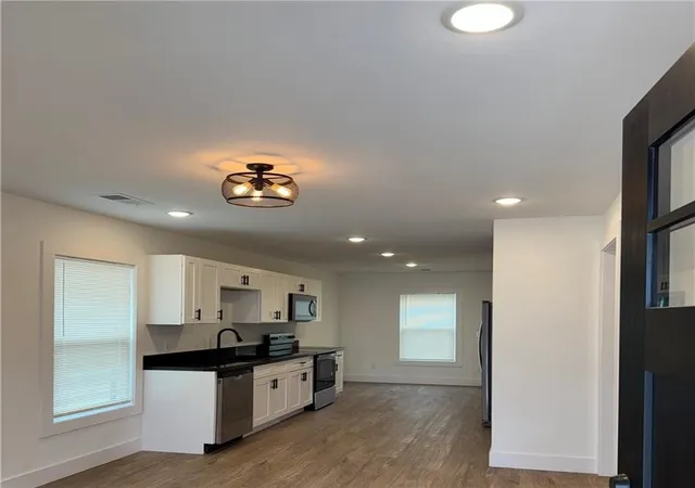 3rd image of 311 Douglas St, Berryville, AR 72616 | MLS# 1347371