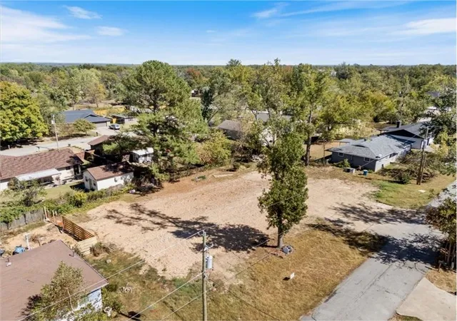 Photo 2 of Land for sale at 802 Nw 13th Street, Bentonville, AR 72712 | MLS# 1347713 | Listing updated on 2026-05-26