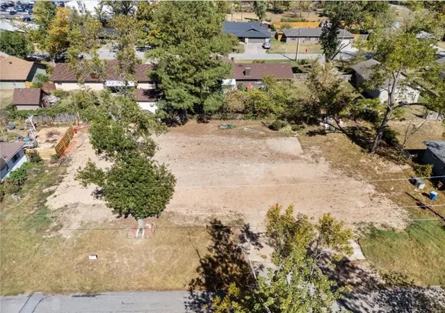 Photo 4 of Land for sale at 802 NW 13th Street, Bentonville, AR 72712 | MLS# 1347713 | Listing updated on 2026-05-26