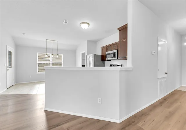 3rd image of 4404 Sw Comstock Ave, Bentonville, AR 72713 | MLS# 1347681