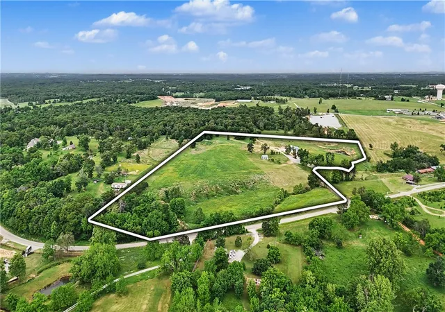 1st image of 14410 & 14430 W Hwy 102, Gravette, AR 72736 | MLS# 1347703