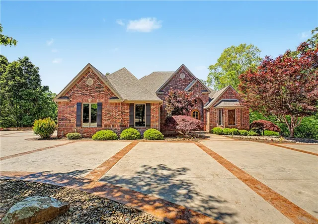 3rd image of 34 Kinloch Dr, Bella Vista, AR 72715 | MLS# 1340089