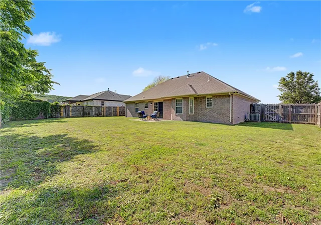 Homes for sale in Elkins, AR | 877 Richland Creek Ave, Elkins, AR 72727 | MLS# 1347773