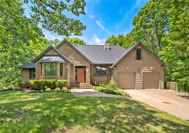 1st image of 5 Jodrell Ln, Bella Vista, AR 72714 | MLS# 1347613