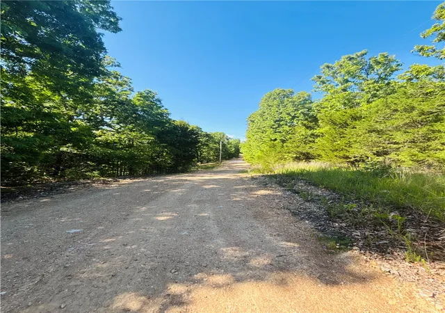 9th image of 001 05820 000 Mc 8117, Yellville, AR 72687 | MLS# 1347813