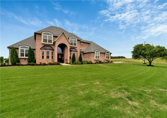 2nd image of 1415 Ardemagni Rd, Tontitown, AR 72762 | MLS# 1347806