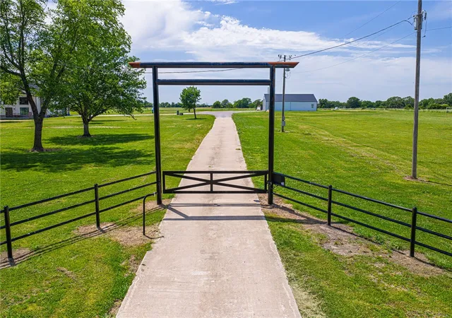 2nd image of 139172 Hwy 82, Tahlequah, OK 74464 | MLS# 1347855