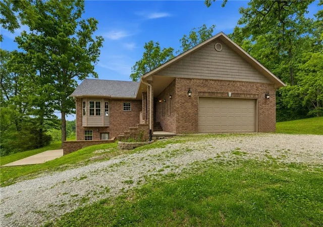 3rd image of 15021 Euston Rd, Bella Vista, AR 72714 | MLS# 1347904