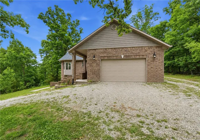 4th image of 15021 Euston Rd, Bella Vista, AR 72714 | MLS# 1347904
