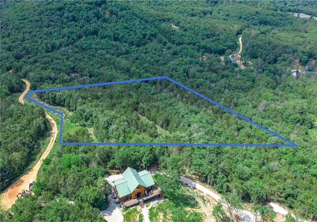 Homes for sale in Eureka Springs, AR | 630 Cr 2560, Eureka Springs, AR 72631 | MLS# 1347853