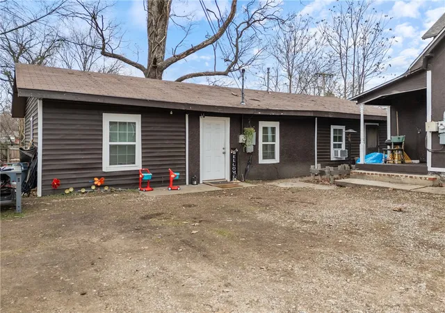 33rd image of 622 Wright St, Siloam Springs, AR 72761 | MLS# 1347934