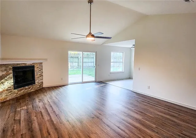Photo 3 of Single family home for sale at 711 Applegate Ln, Lincoln, AR 72744 | MLS# 1348033 | Listing updated on 2026-05-20