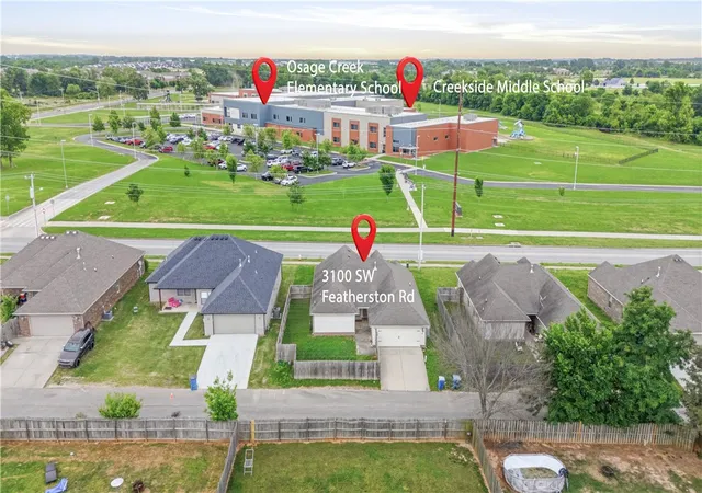 Homes for sale in Bentonville, AR | 3100 Featherston Rd, Bentonville, AR 72713 | MLS# 1347984