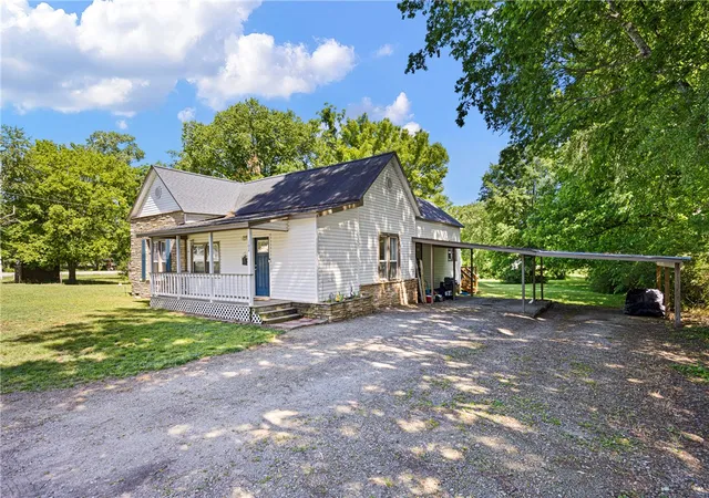 Homes for sale in Lamar, AR | 102 S Seminary St, Lamar, AR 72846 | MLS# 1348048