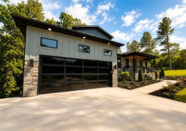 4th image of 2 Uist Cir, Bella Vista, AR 72715 | MLS# 1348025