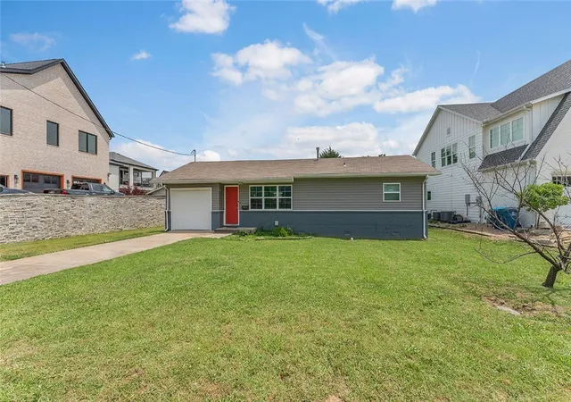 2nd image of 403 Sw C St, Bentonville, AR 72712 | MLS# 1347979