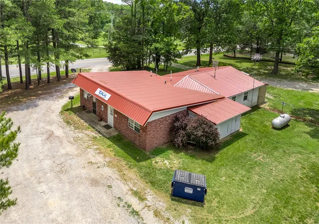 1st image of 10381 N 7 Hwy, Harrison, AR 72601 | MLS# 1348067