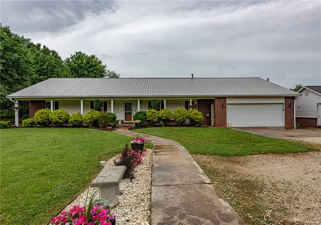 1st image of 11579 Ranchwood Rd, Prairie Grove, AR 72753 | MLS# 1348069