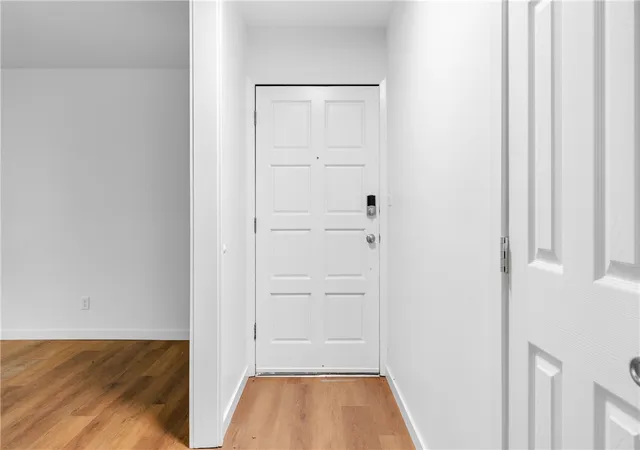 Photo 3 of Sale Pending at 1716 E Rolling Hills Dr, Fayetteville, AR 72703 | MLS# 1347991 | Listing updated on 2026-07-01