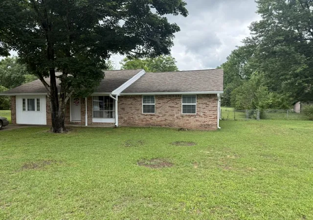 Homes for sale in Danville, AR | 1402 J St, Danville, AR 72833 | MLS# 1348162