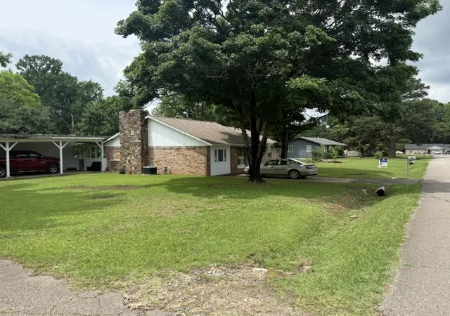 Homes for sale in Danville, AR | 1402 J St, Danville, AR 72833 | MLS# 1348162