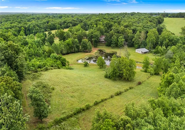 Homes for sale in Decatur, AR | 8008 Blackberry Wy, Decatur, AR 72722 | MLS# 1348163