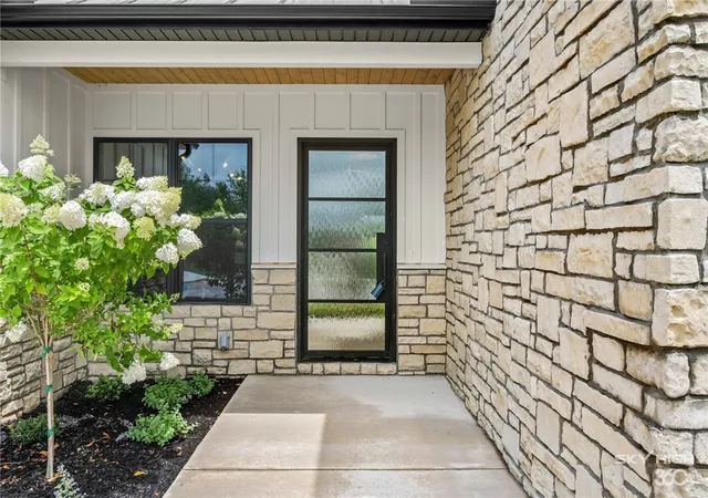 4th image of 940 Gallatin St, Bentonville, AR 72712 | MLS# 1348187