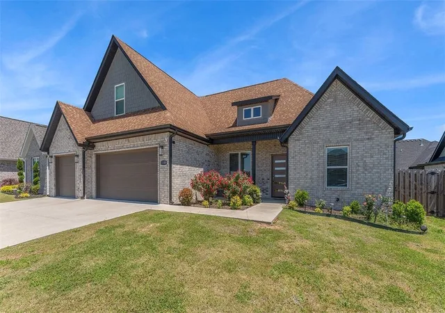 Photo 3 of Single family home for sale at 1158 Camerino Ave, Tontitown, AR 72762 | MLS# 1347076 | Listing updated on 2026-07-08