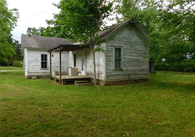 3rd image of 5060 E Huntsville Rd, Fayetteville, AR 72701 | MLS# 1348314