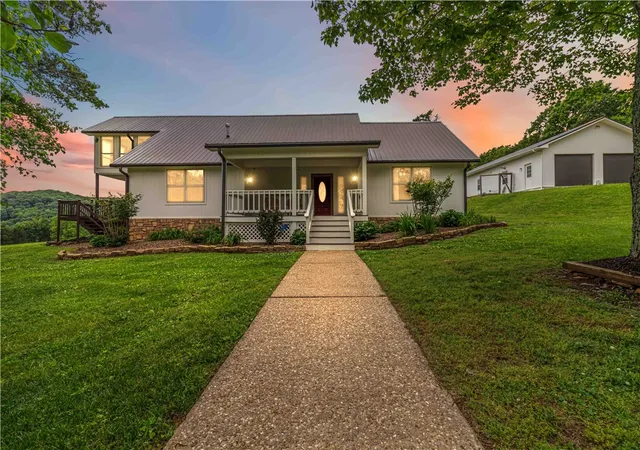 2nd image of 16632 Bethlehem Rd, Winslow, AR 72959 | MLS# 1344188