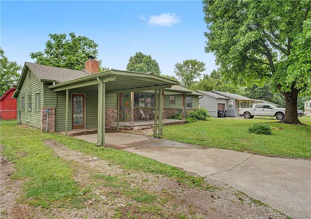 21st image of 1020 Brogdon St, Springdale, AR 72764 | MLS# 1348160