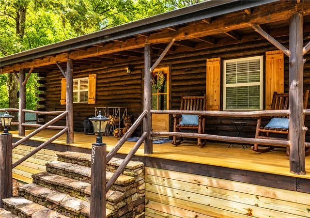 Homes for sale in Eureka Springs, AR | 85 County Road 154, Eureka Springs, AR 72632 | MLS# 1347985