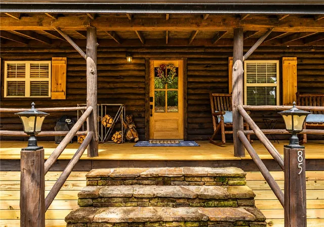 Homes for sale in Eureka Springs, AR | 85 County Road 154, Eureka Springs, AR 72632 | MLS# 1347985