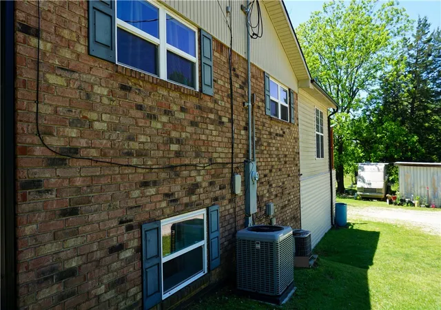 4th image of 211 Short Ave, Lincoln, AR 72744 | MLS# 1348385