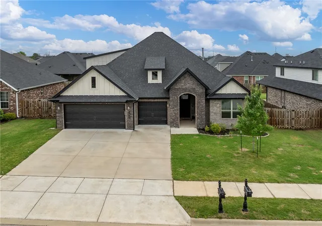 1st image of 1411 Ocean Dr, Centerton, AR 72719 | MLS# 1348363